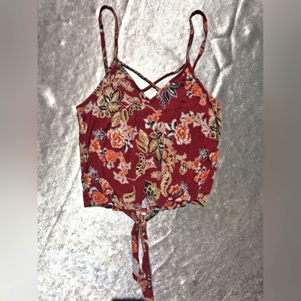 Sønder Burgundy Floral Tie-Front Cami Tank – Criss-Cross Straps, Size Small